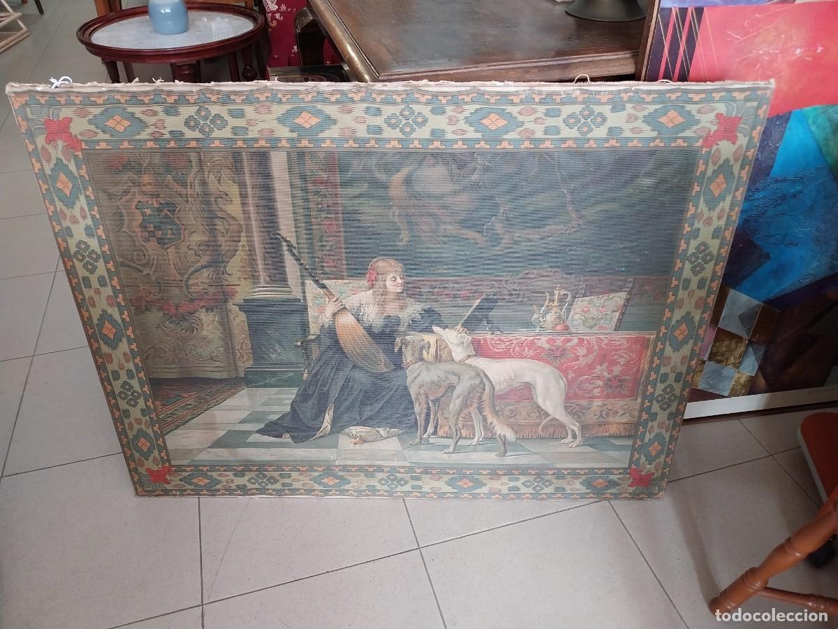 Antig&uuml;edades: CUADRO TAPIZ -- MUJER CON LAUD Y PERROS -- - Foto 1