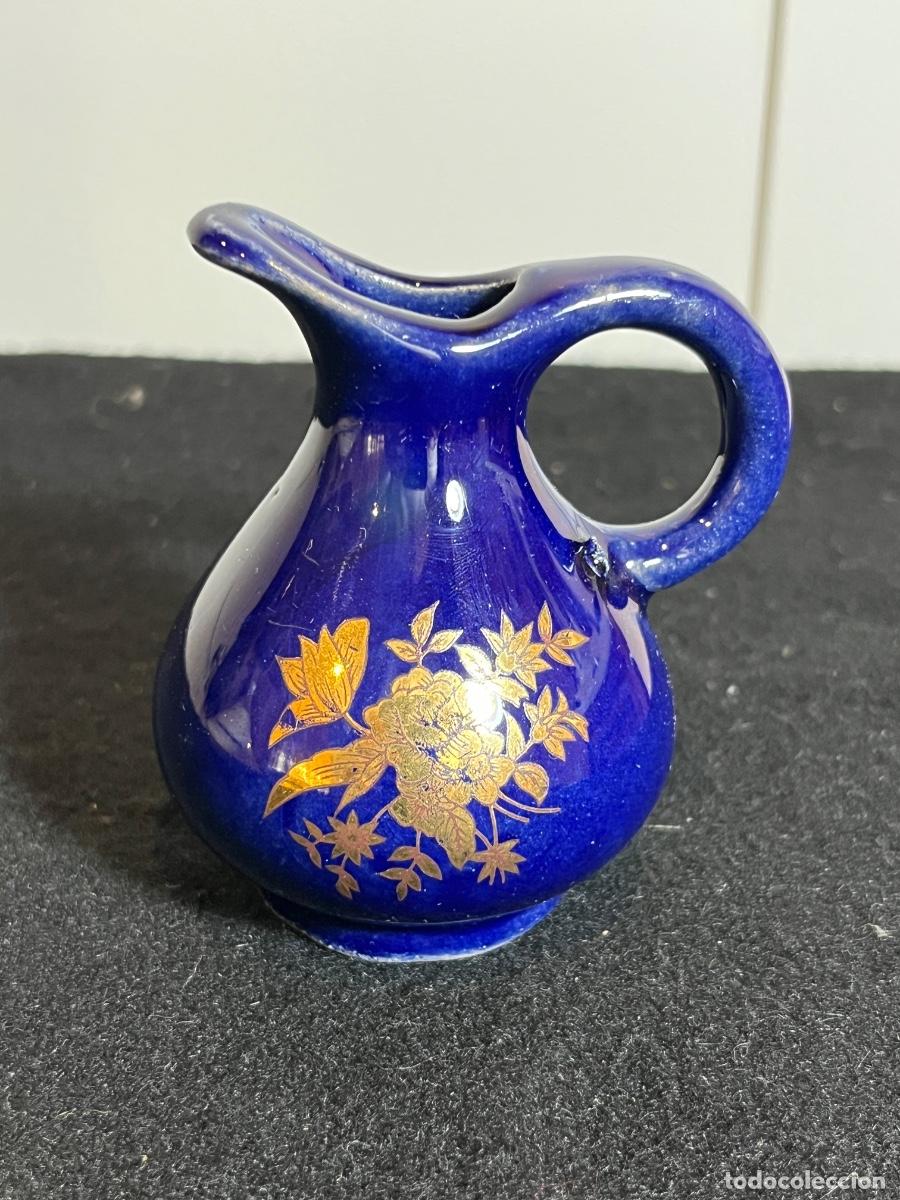 Antiquit&eacute;s: Mini jarra porcelana azul cobalto dorado vintage Made in Taiwan jarr&oacute;n miniatura