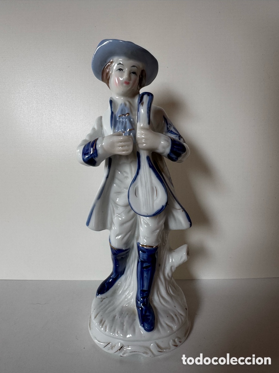Antig&uuml;edades: FIGURA DE PORCELANA TROVADOR