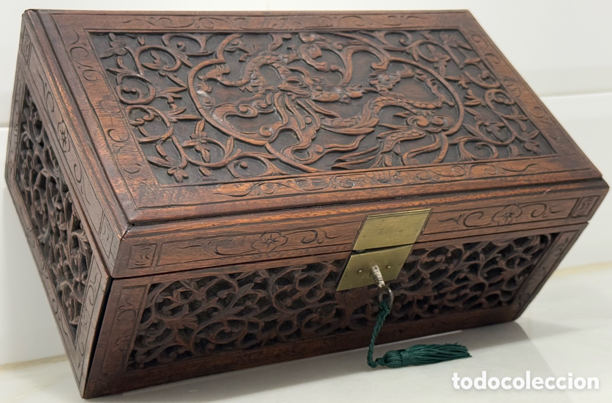 Antig&uuml;edades: ANTIGUA CAJA PUROS CHINA SIGLO XIX MADERA TALLADA