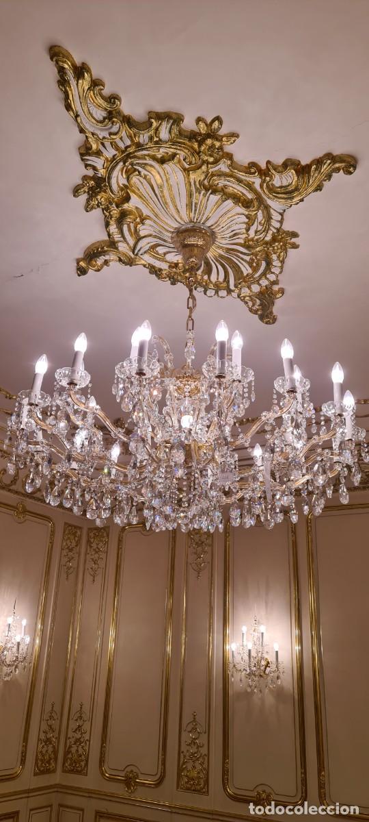 Antig&uuml;edades: Colecci&oacute;n de Palacio: 91 L&aacute;mparas de Ara&ntilde;a & 174 Apliques de Estilo Rococo(1982)