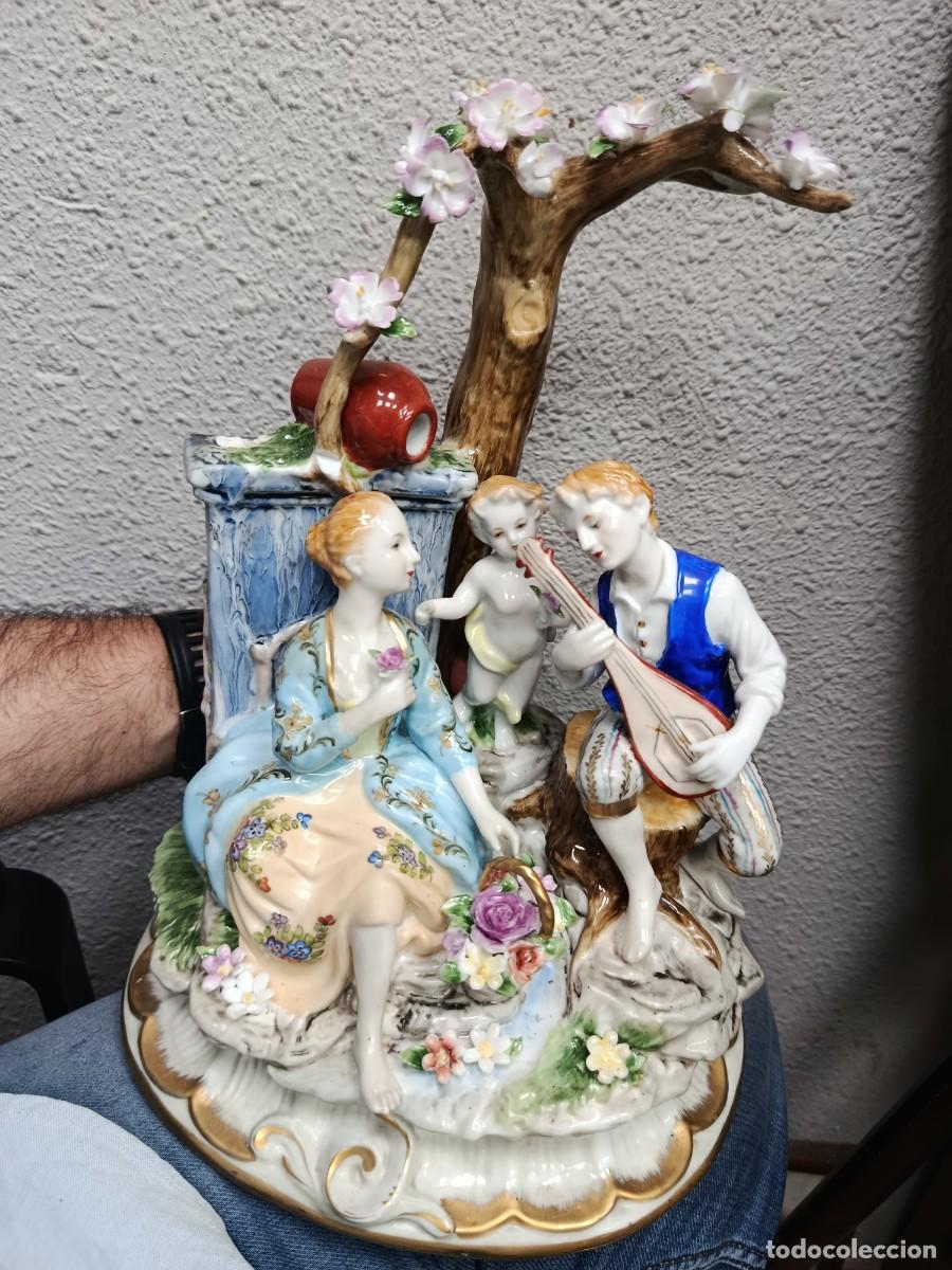 Antig&uuml;edades: Preciosa escultura de porcelana alemana,Meissen?
