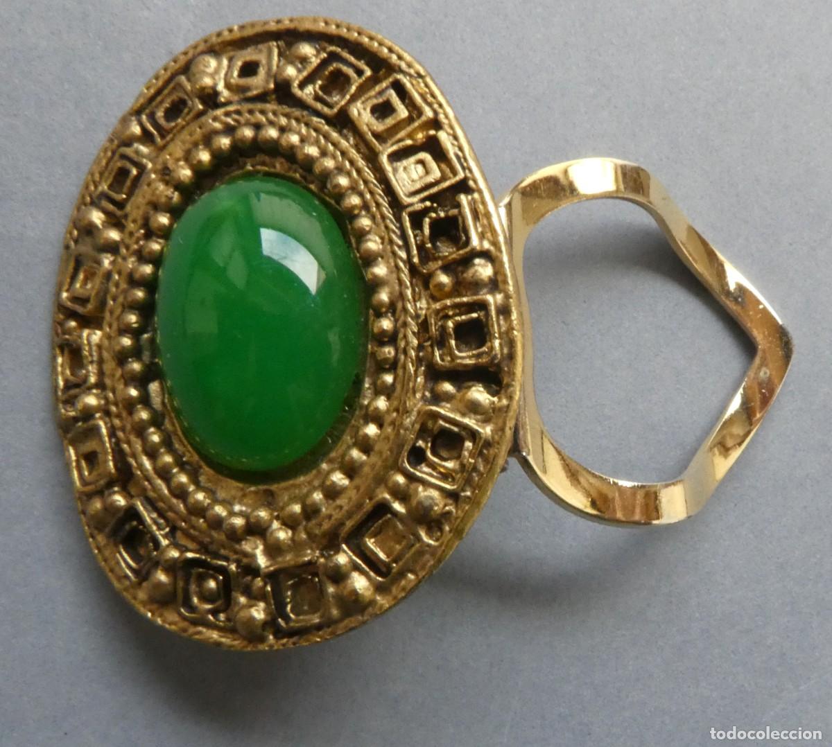 Antig&uuml;edades: BROCHE DE METAL CON PIEDRA MEDIADOS S.XX