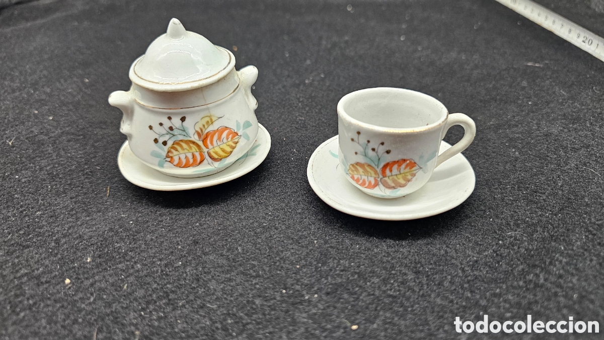 Antig&uuml;edades: Miniatura de porcelana