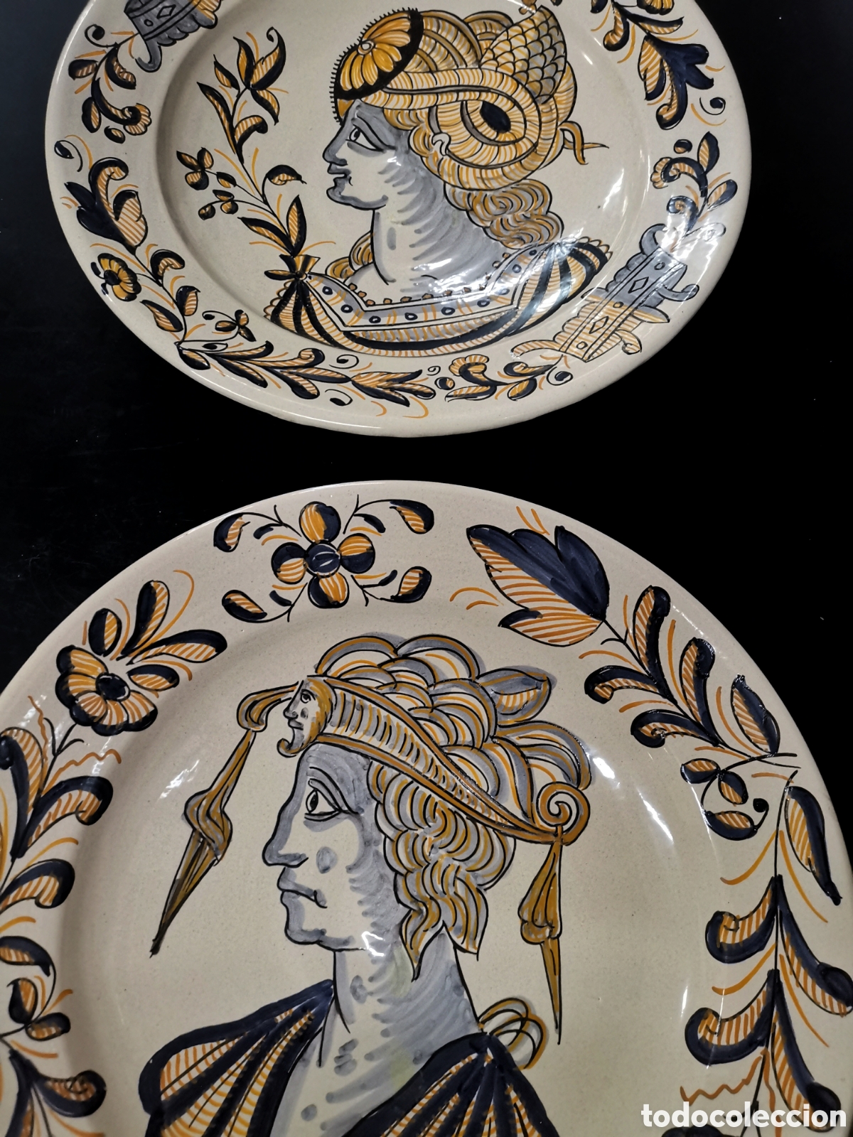 Antig&uuml;edades: PLATOS CER&Aacute;MICOS DECORATIVOS CON FINOS RETRATOS DE PERFIL ESTILO RENACENTISTA