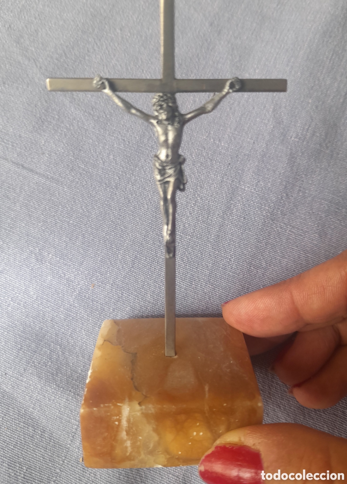 Antig&uuml;edades: Antiguo Crucifijo de Escritorio - Circa 1960