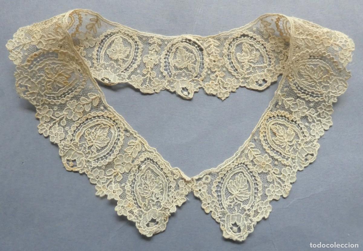 Antig&uuml;edades: ANTIGUO CUELLO DE ENCAJE DE ALEN&Ccedil;&Oacute;N PUNTO AGUJA - IMAGEN S.XIX