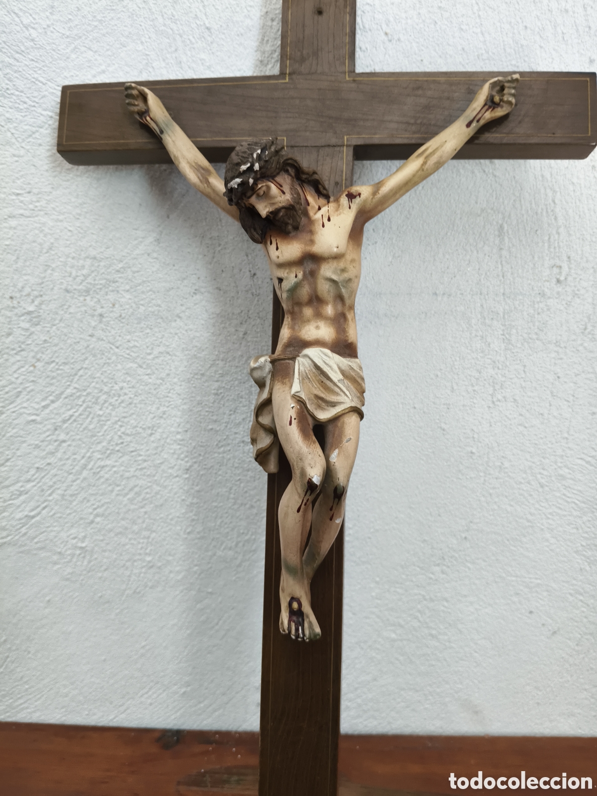 Antig&uuml;edades: Antiguo crucifijo Jes&uacute;s de escayola
