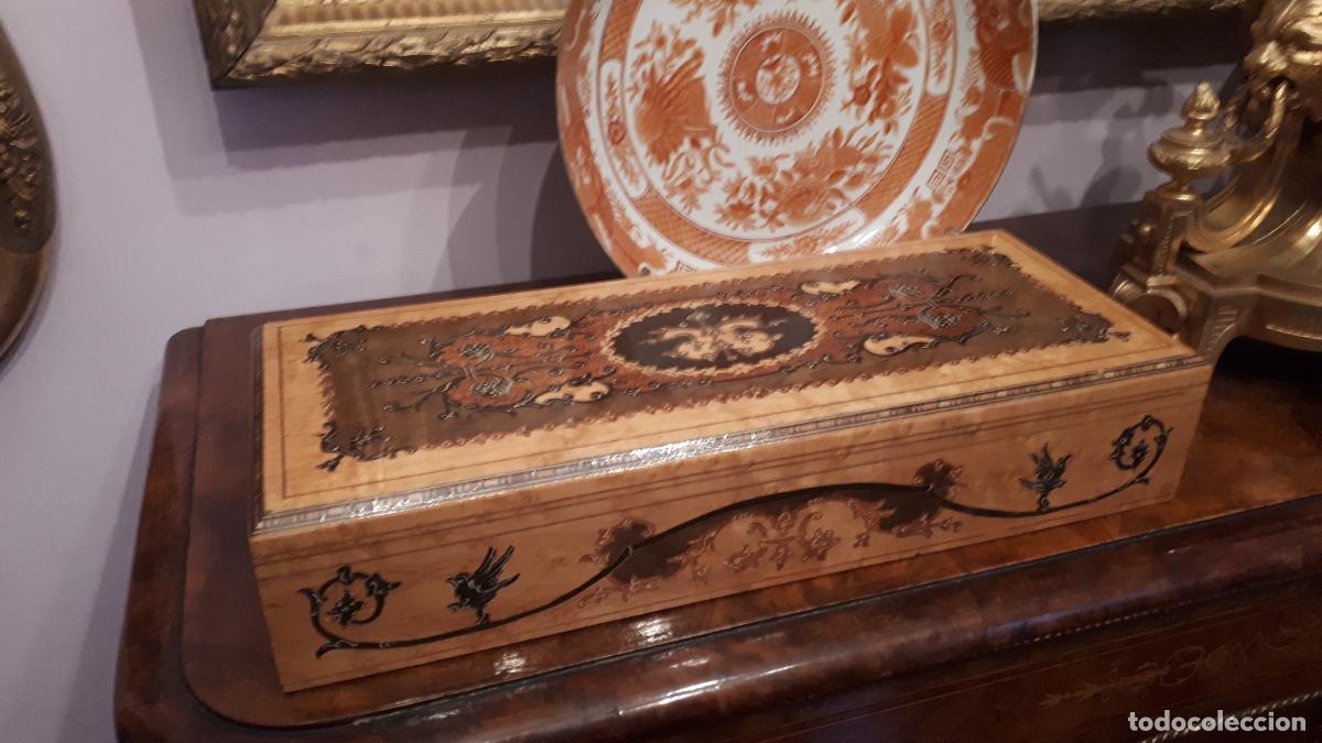 Antig&uuml;edades: Caja de marqueteria. S. XX. SORRENTO. ITALIA