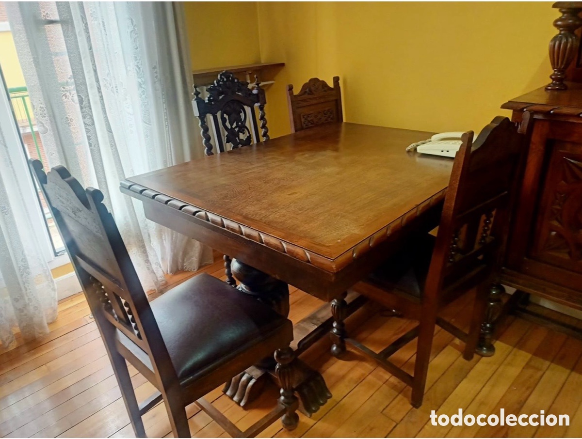 Antig&uuml;edades: Conjunto de mesa madera antigua y 4 sillas - Foto 1