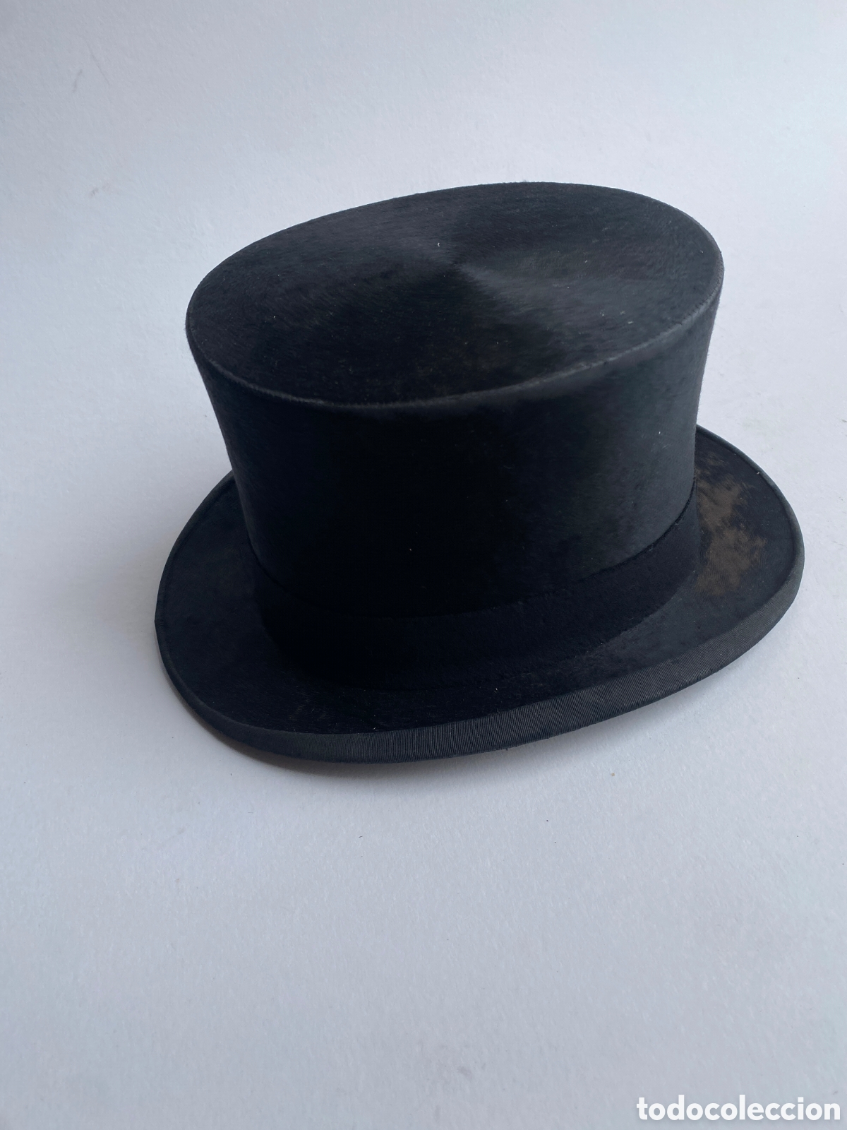 Antig&uuml;edades: Sombrero de copa alta Chistera - Foto 1