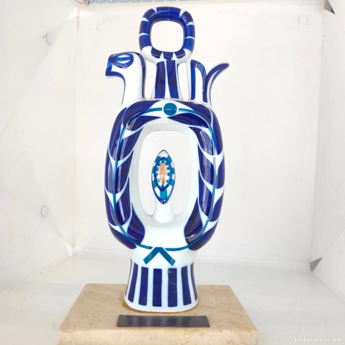 Antig&uuml;edades: Botijo N&deg;3 de SARGADELOS porcelana de Galicia en peana