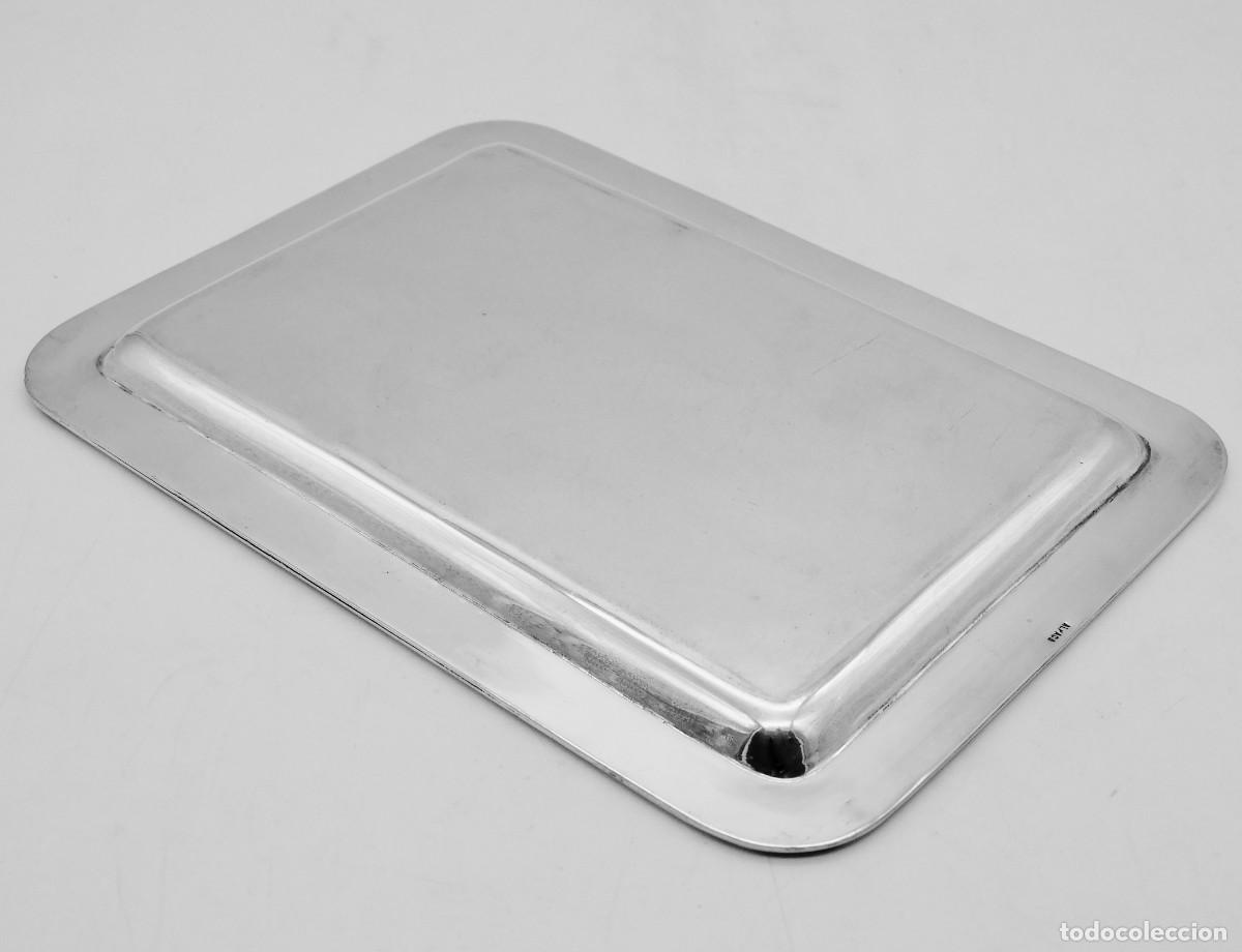 Antig&uuml;edades: ANTIGUA BANDEJA RECTANGULAR DE ALPACA CONTRASTADA - Foto 3