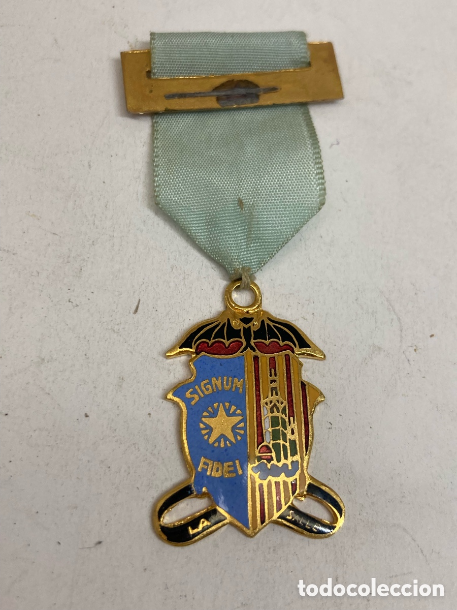 Antig&uuml;edades: Medalla antigua conmemorativa del Colegio &rdquo;La Salle&rdquo; en Espa&ntilde;a