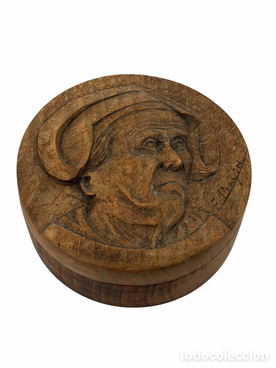 Oggetti Antichi: Antigua Caja Vasca en Relieve