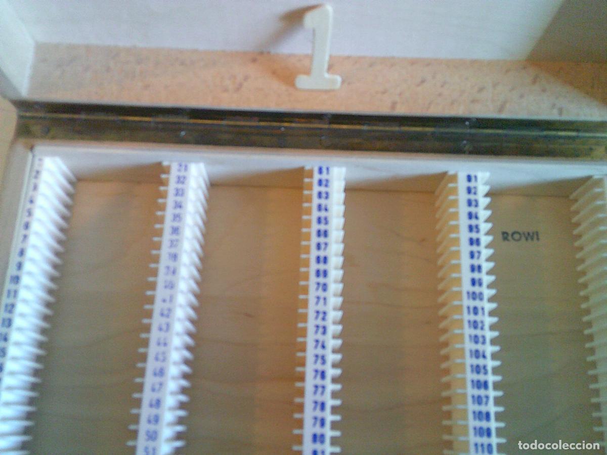 Antig&uuml;edades: Caja de madera para guardar 120 diapositivas numeradas