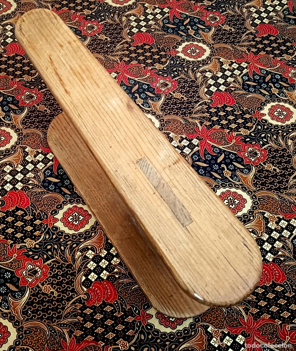 Antig&uuml;edades: PLANCHADOR DE MANGAS, MADERA, ANTIGUO