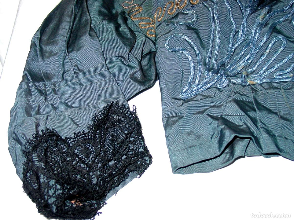 Oggetti Antichi: SIGLO XIX-CHAQUETA-CUERPO TRAJE-SEDA-TERCIOPELO-ENCAJE. PASAMANERIA. ORO.
