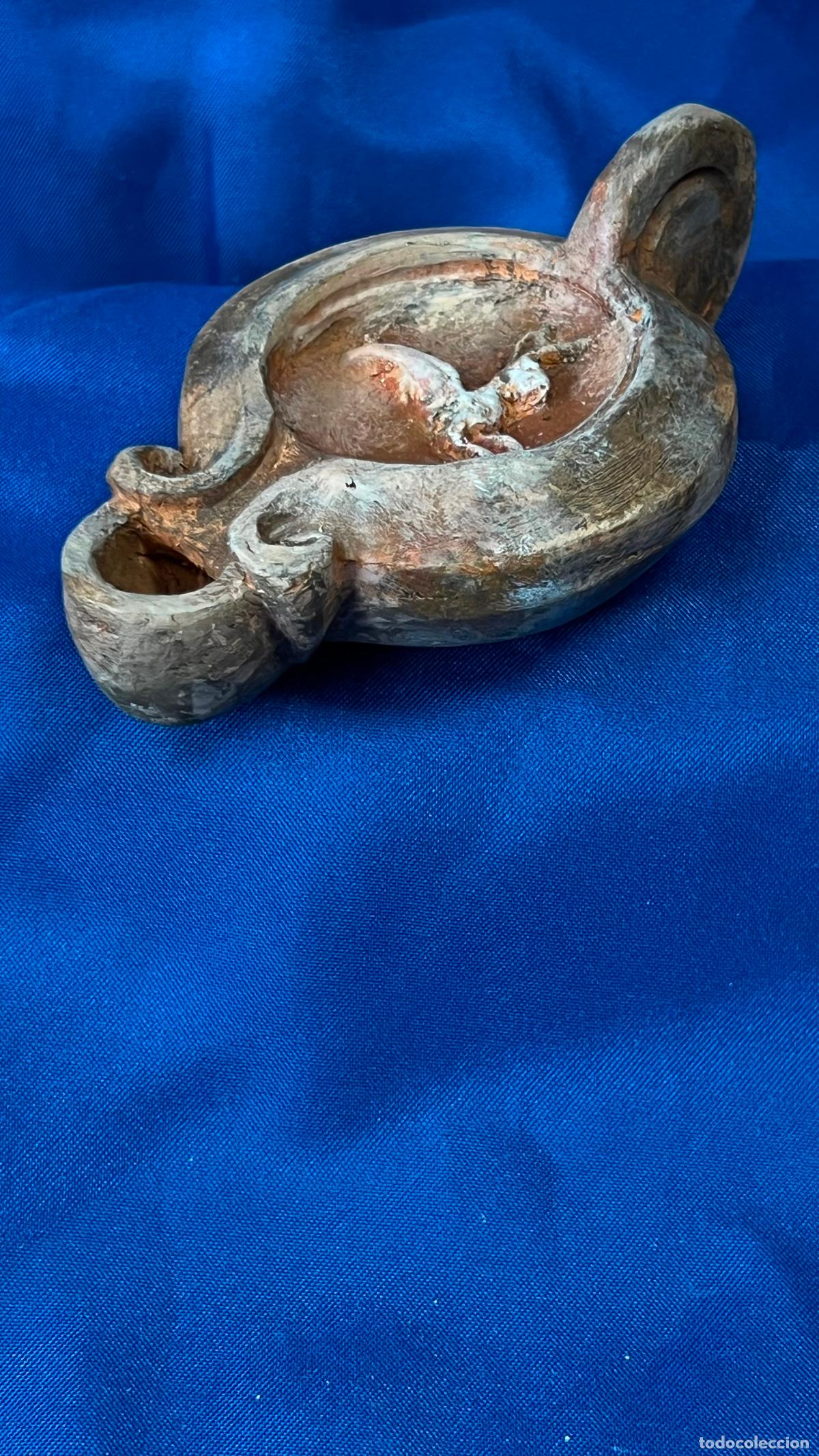 Antiguidades: Antigua Lucerna Romana de Alfarer&iacute;a Firmada . Candil de Aceite de Colecci&oacute;n Vintage