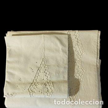 Antiquit&eacute;s: S&Aacute;BANA PARA CAMA INDIVIDUAL Y FUNDA DE ALMOHADA - CON ENCAJES ANTIGUOS