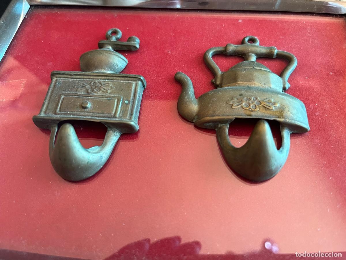 Antiguidades: PERCHAS COLGADORES DE BRONCE MOLINILLO CAF&Eacute; Y TETERA