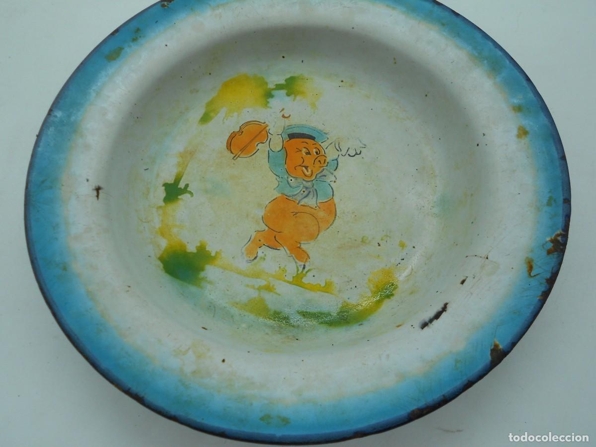 Antig&uuml;edades: antiguo plato motivo disney