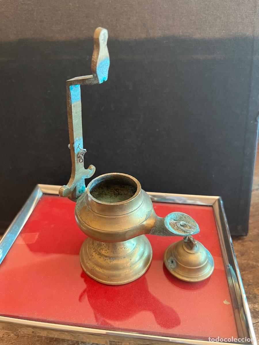 Antig&uuml;edades: L&Aacute;MPARA DE ACEITE EN BRONCE - Foto 7