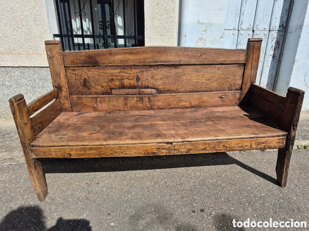 Antig&uuml;edades: Esca&ntilde;o de casta&ntilde;o en buen estado - Foto 3