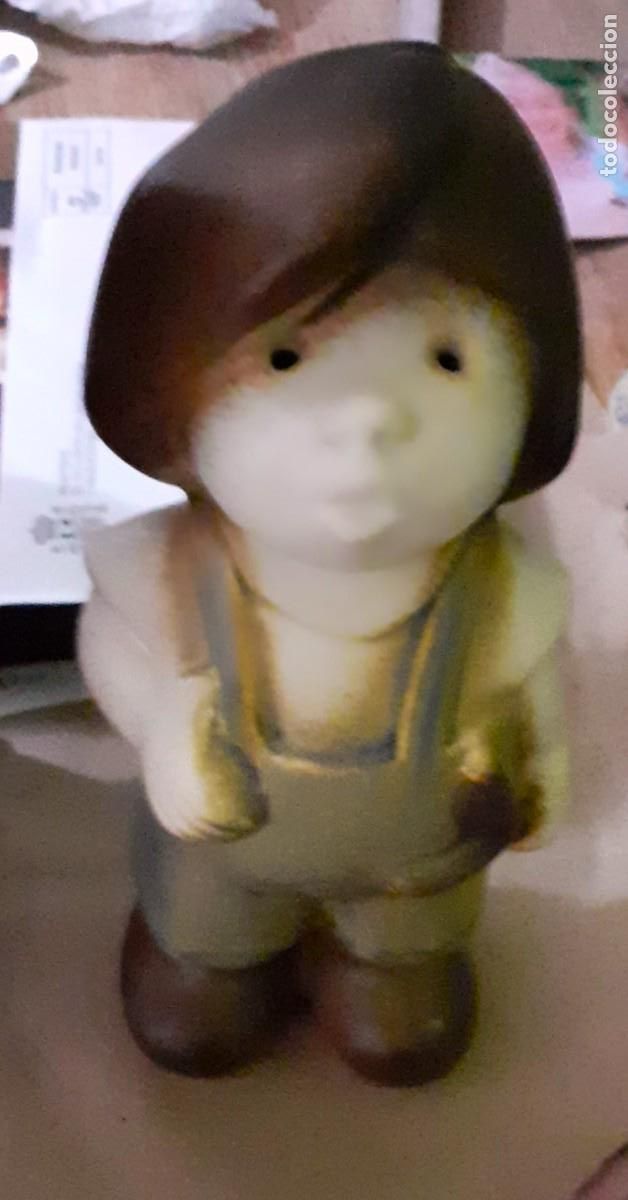 Antig&uuml;edades: TOM SAWYER. FIGURA DE PORCELONA.
