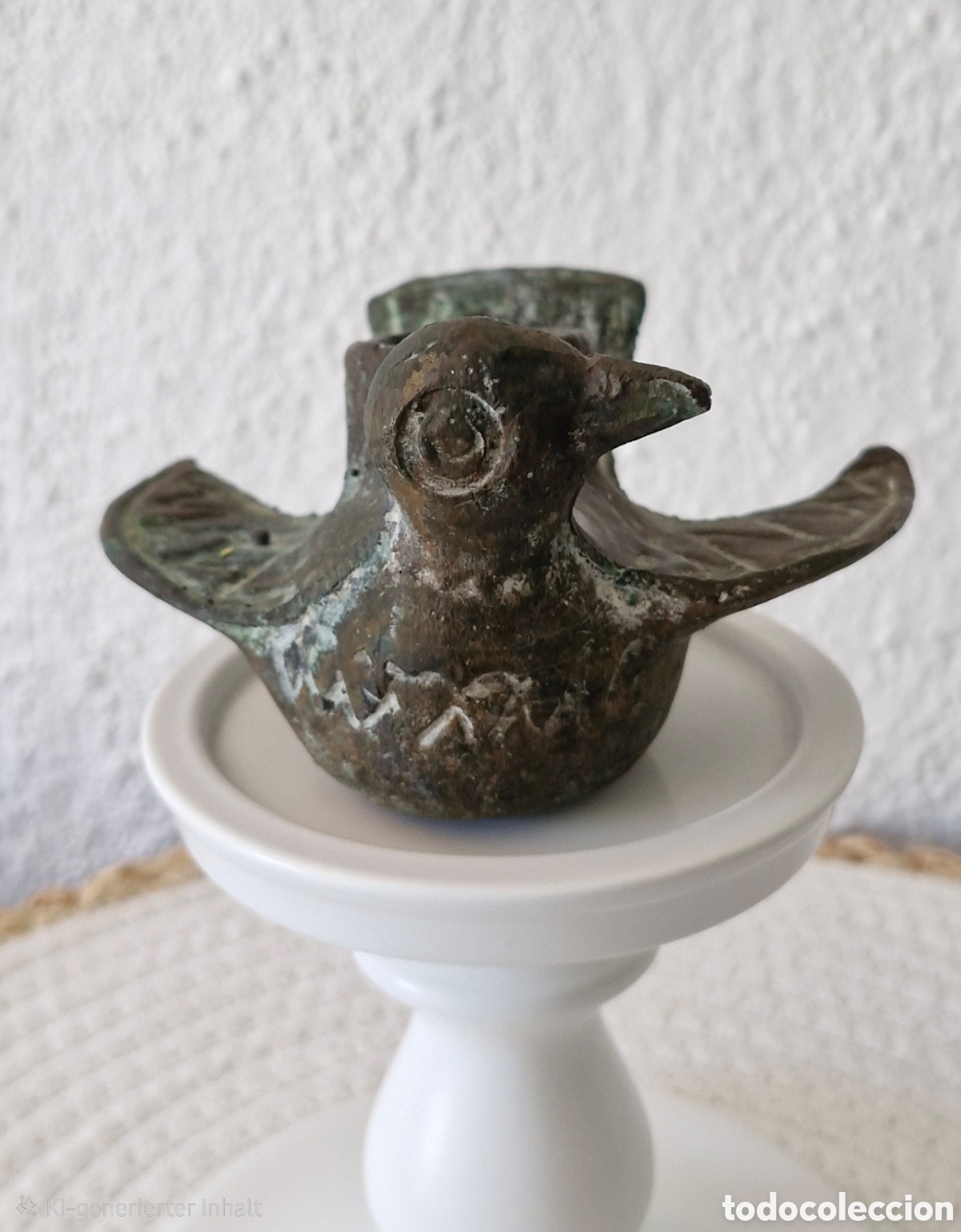 Antig&uuml;edades: Candelabro antiguo bronce p&aacute;jaro - Foto 1