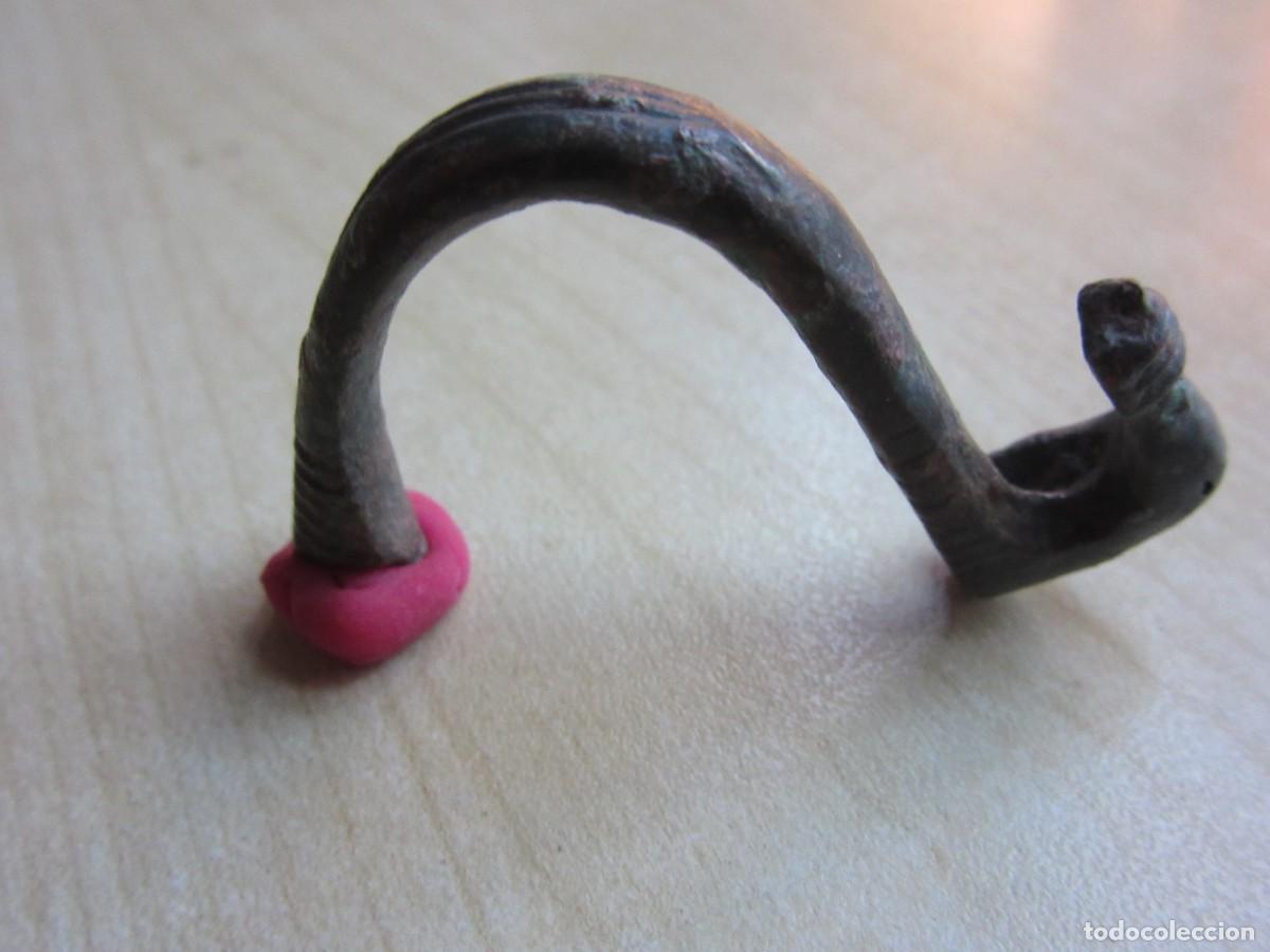 Oggetti Antichi: Arco de f&iacute;bula de Bronce &Eacute;poca romana Medidas 4,2 cm