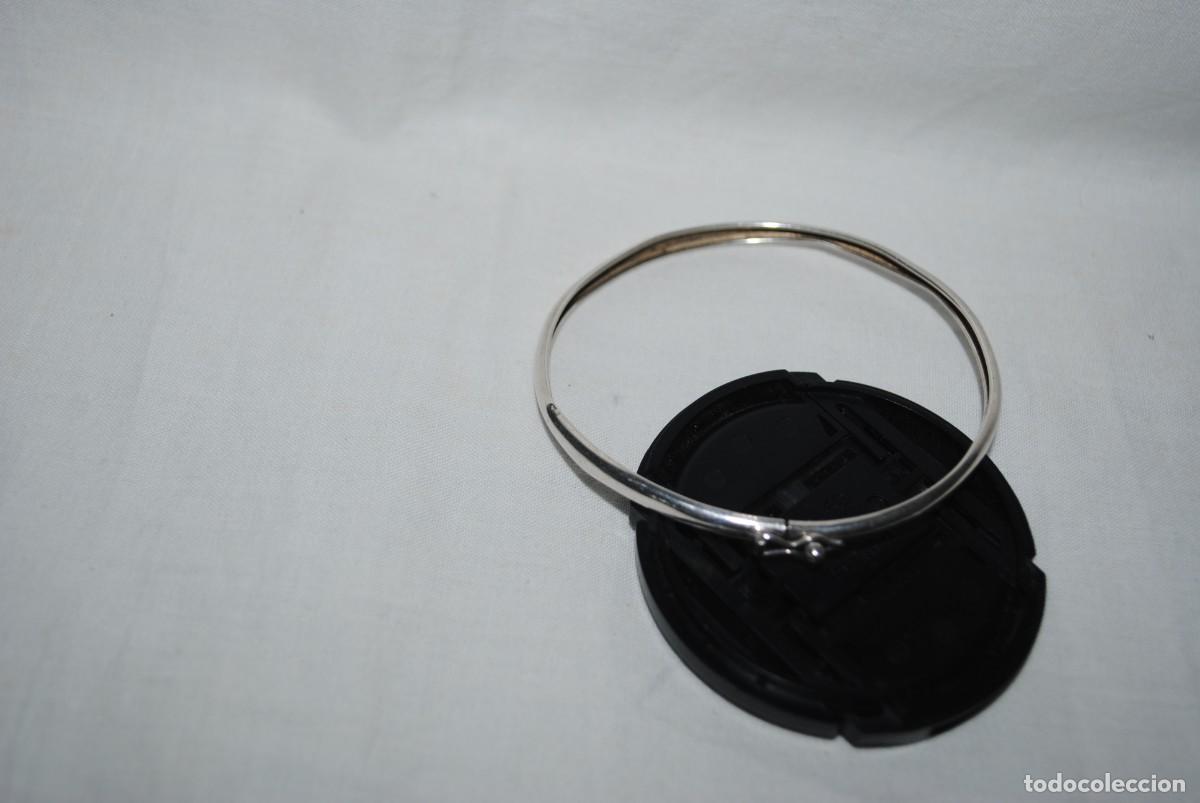 Antig&uuml;edades: PULSERAS DE PLATA EN FORMA DE MEDIA CA&Ntilde;A , LOTE DE DOS .