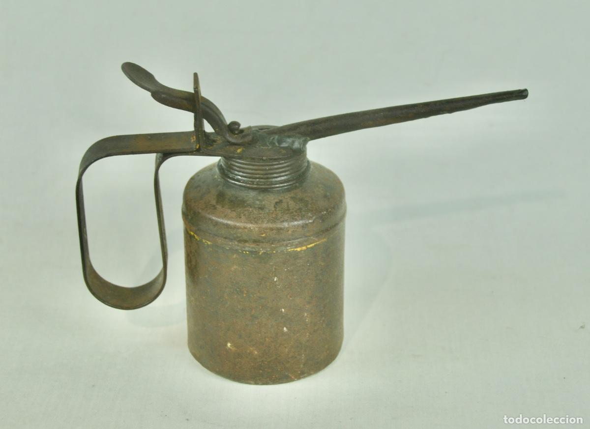 Antig&uuml;edades: Aceitera - Foto 5