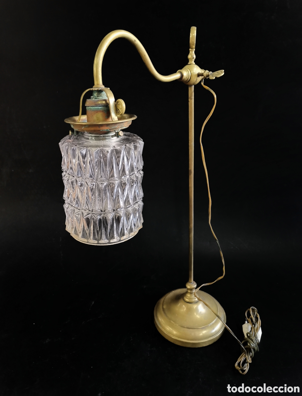 Antiquit&auml;ten: MARAVILLOSA L&Aacute;MPARA DE ESCRITORIO ART NOUVEAU, LAT&Oacute;N. PRINCIPIOS S. XX