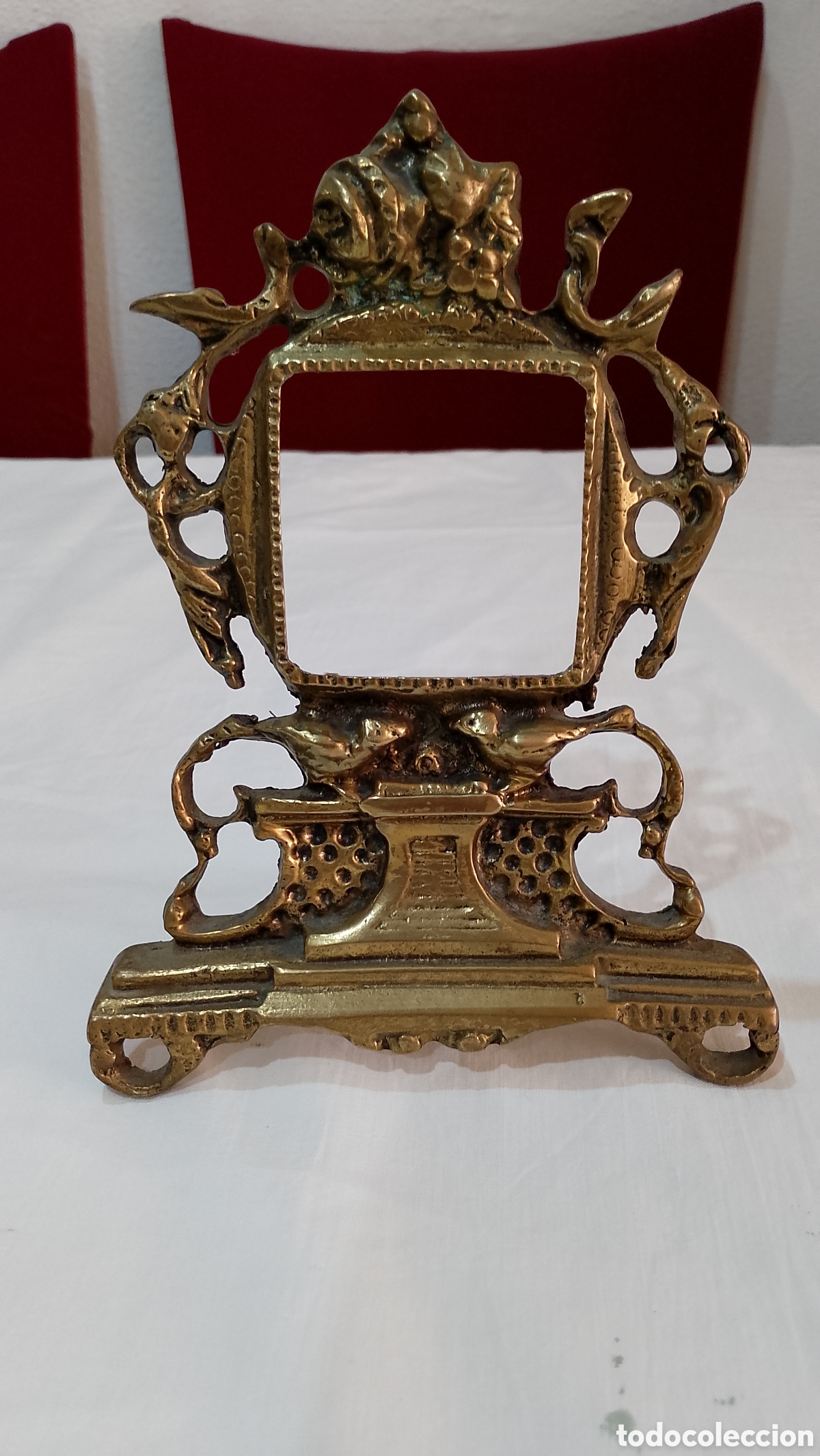 Antig&uuml;edades: Precioso Marco de fotos de bronce antiguo