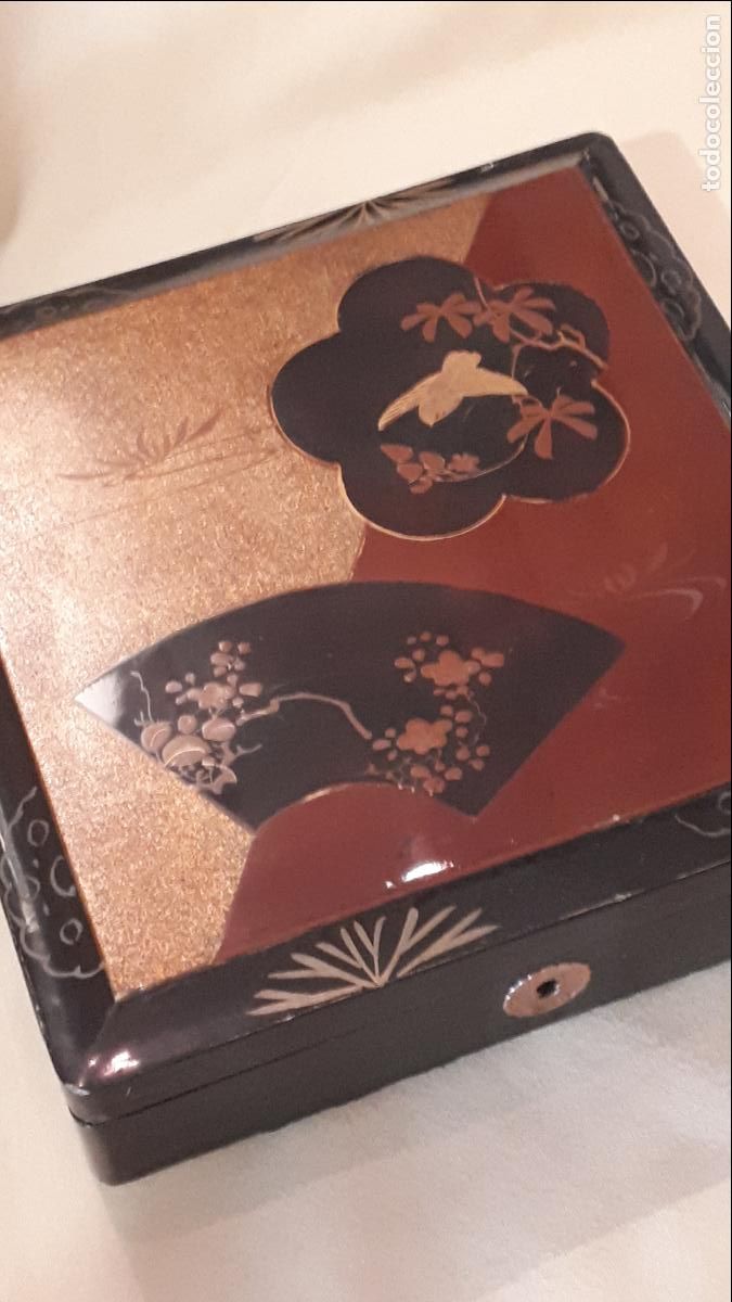 Antig&uuml;edades: Caja japonesa. Periodo TAISHO. 1912-1926.