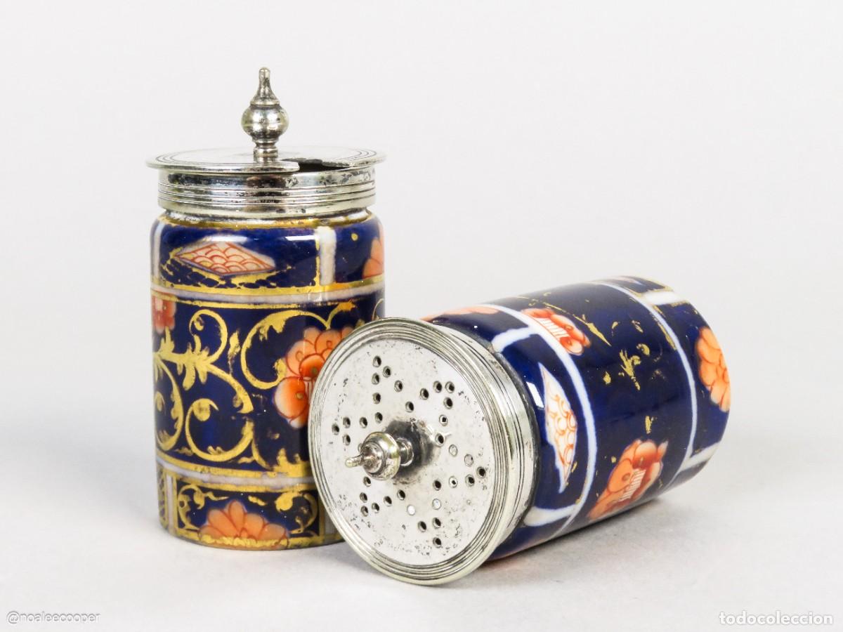 Antig&uuml;edades: Salero y pimentero Porcelana inglesa y metal plateado Copeland siglo XIX