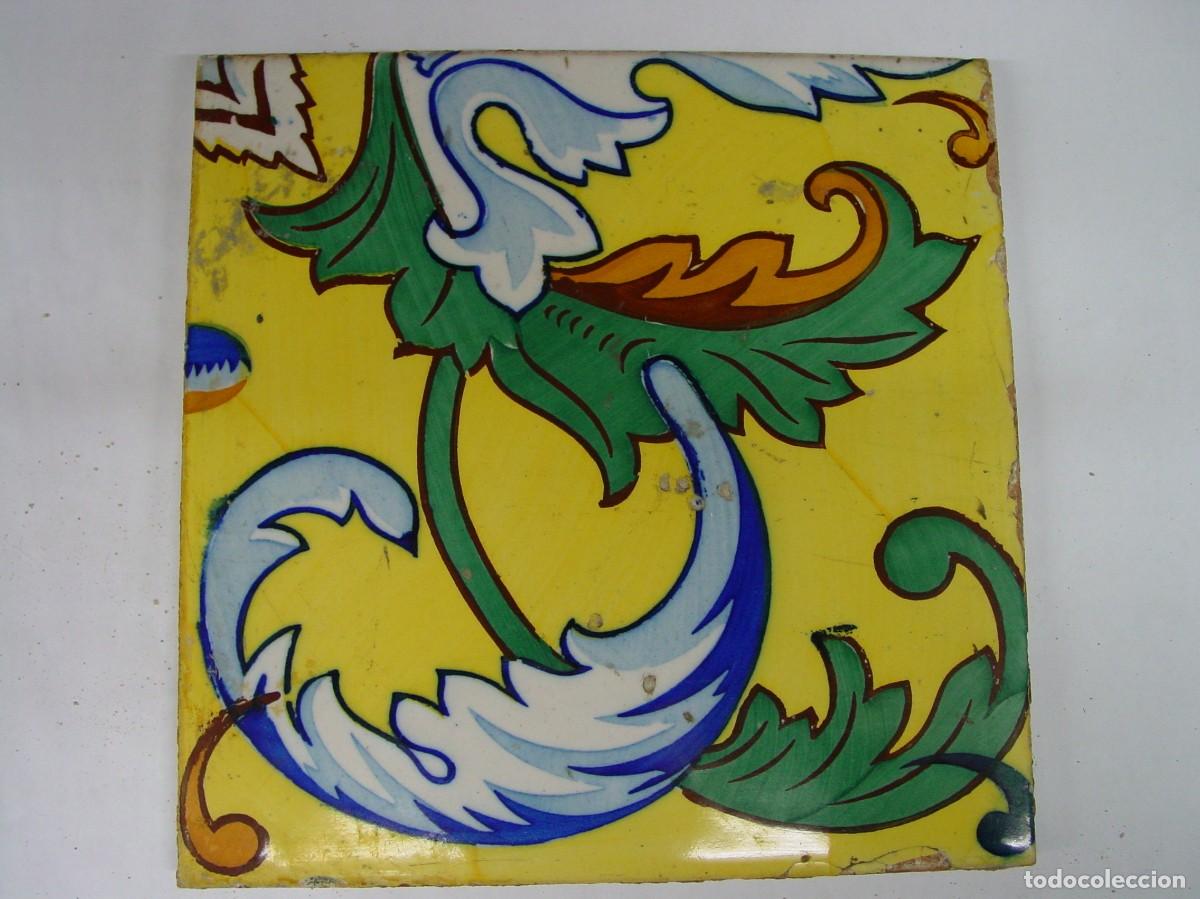 Antig&uuml;edades: Azulejos antiguos de 1900 - Foto 1