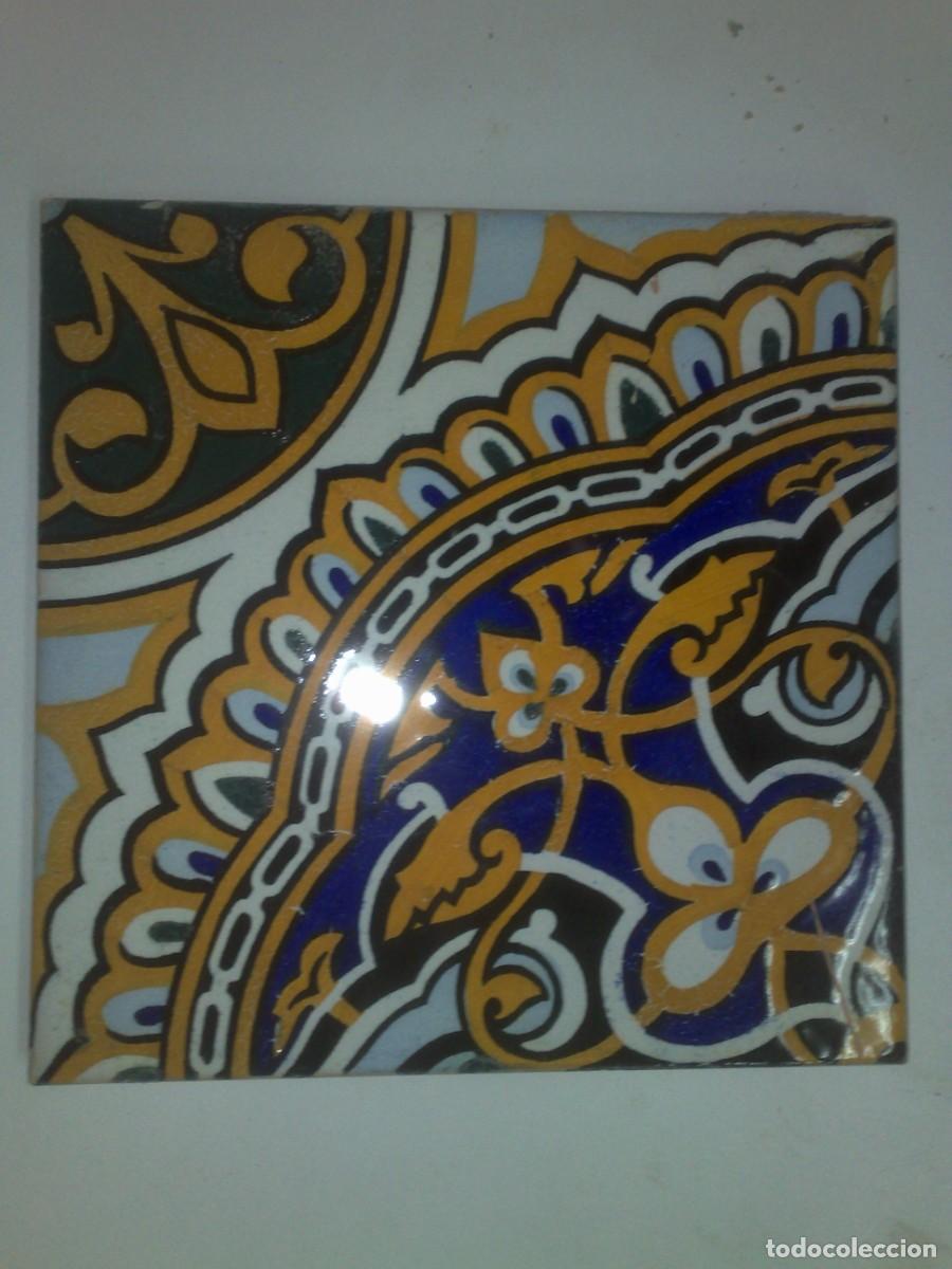 Antig&uuml;edades: Azulejos antiguos de 1900 - Foto 1