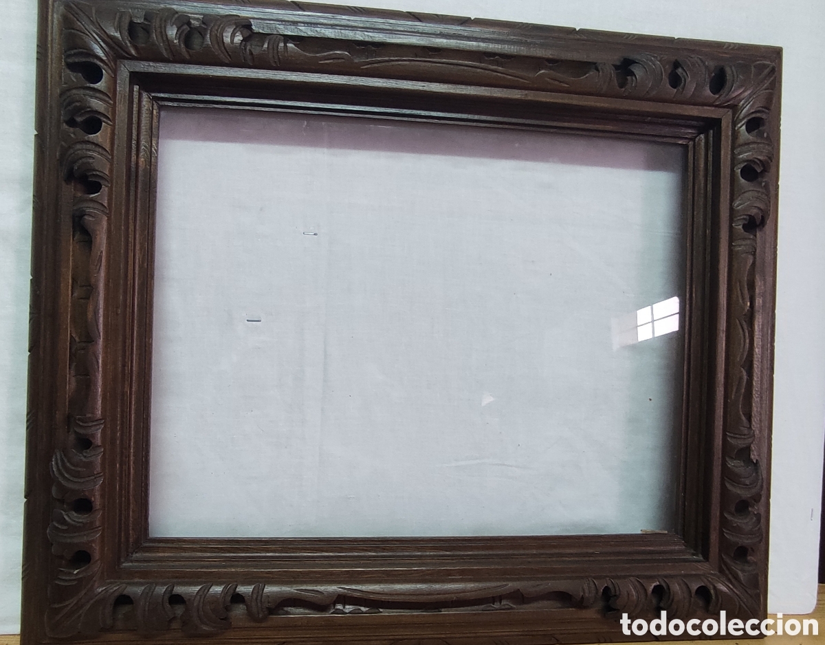Antig&uuml;edades: Antiguo marco de madera tallado