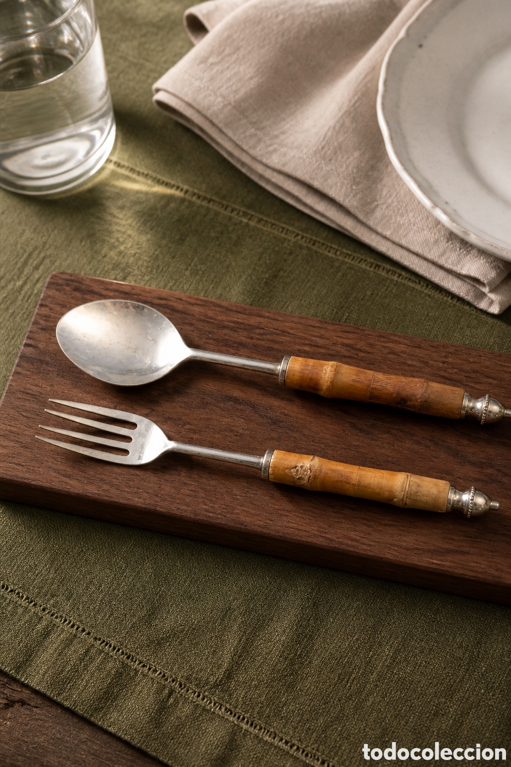 Antig&uuml;edades: Conjunto vintage de cubiertos para ensalada consta de un tenedor y una cuchara de acero inoxidable c
