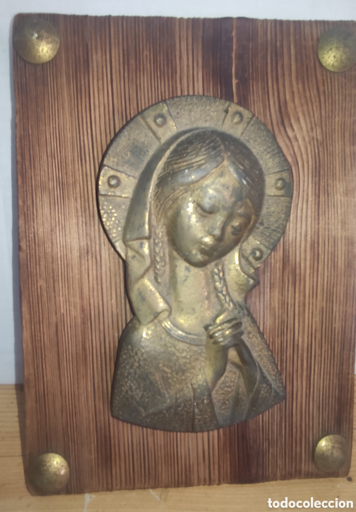 Antig&uuml;edades: Figura virgen de bronce sobre tabla - Foto 1