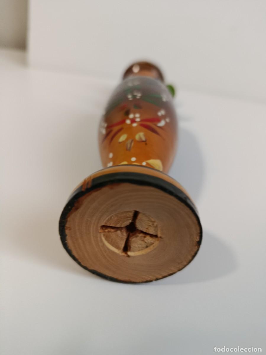 Antig&uuml;edades: MU&Ntilde;ECA EGIPCIA DE MADERA. TALLA DE 24 cm - Foto 4