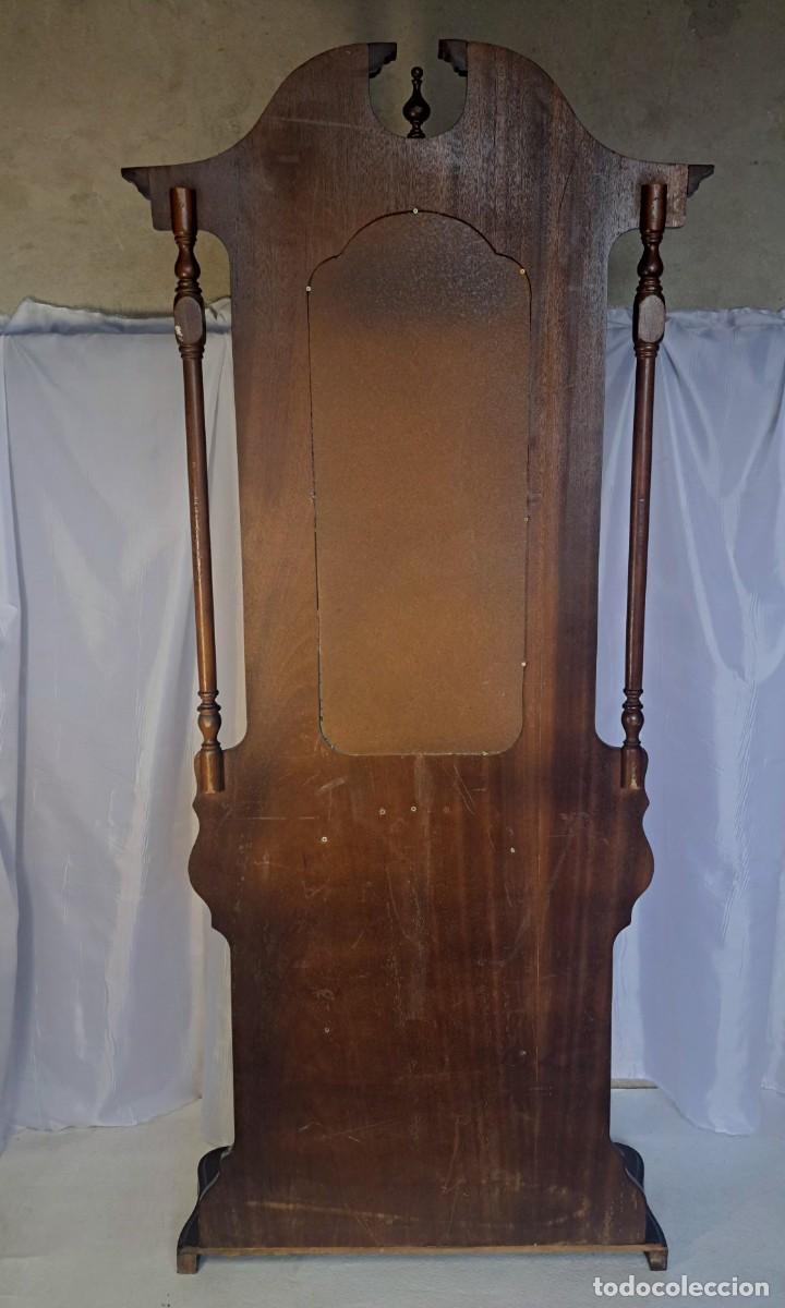 Antig&uuml;edades: Perchero con espejo. - Foto 11