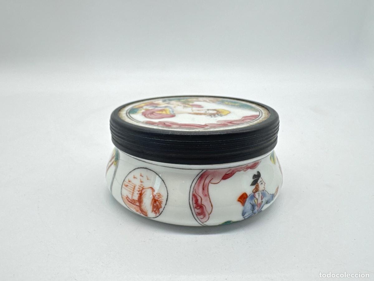 Antig&uuml;edades: TABAQUERA DE PORCELANA - Foto 4