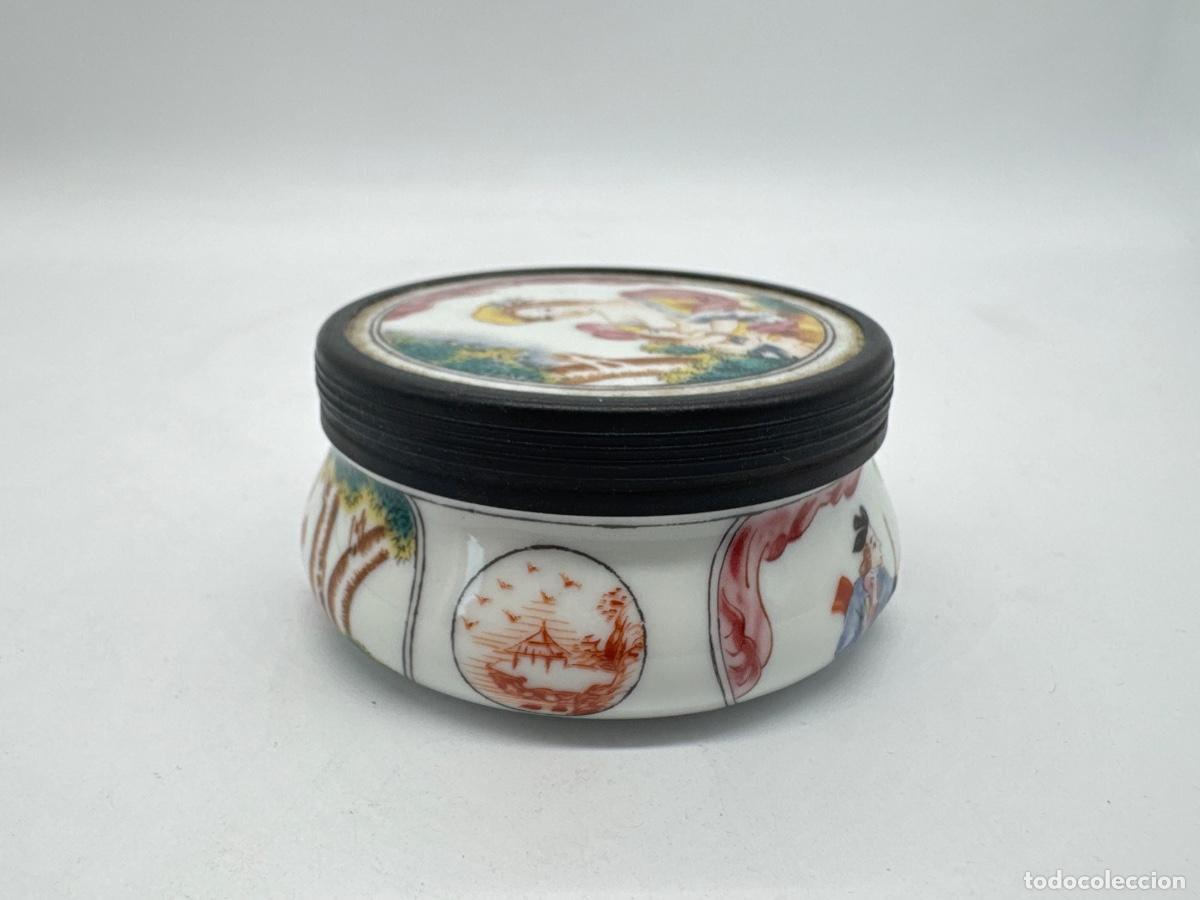 Antig&uuml;edades: TABAQUERA DE PORCELANA - Foto 6