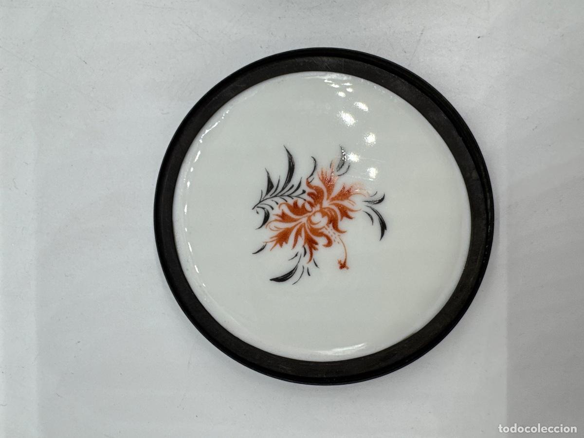Antig&uuml;edades: TABAQUERA DE PORCELANA - Foto 8