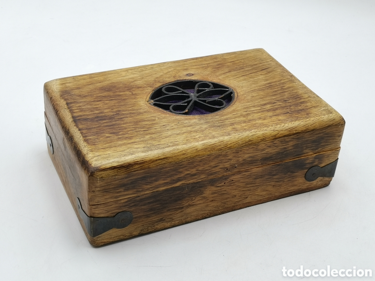 Antig&uuml;edades: CAJA ANTIGUA DE MADERA CON BONITO ORIGINAL DISE&Ntilde;O