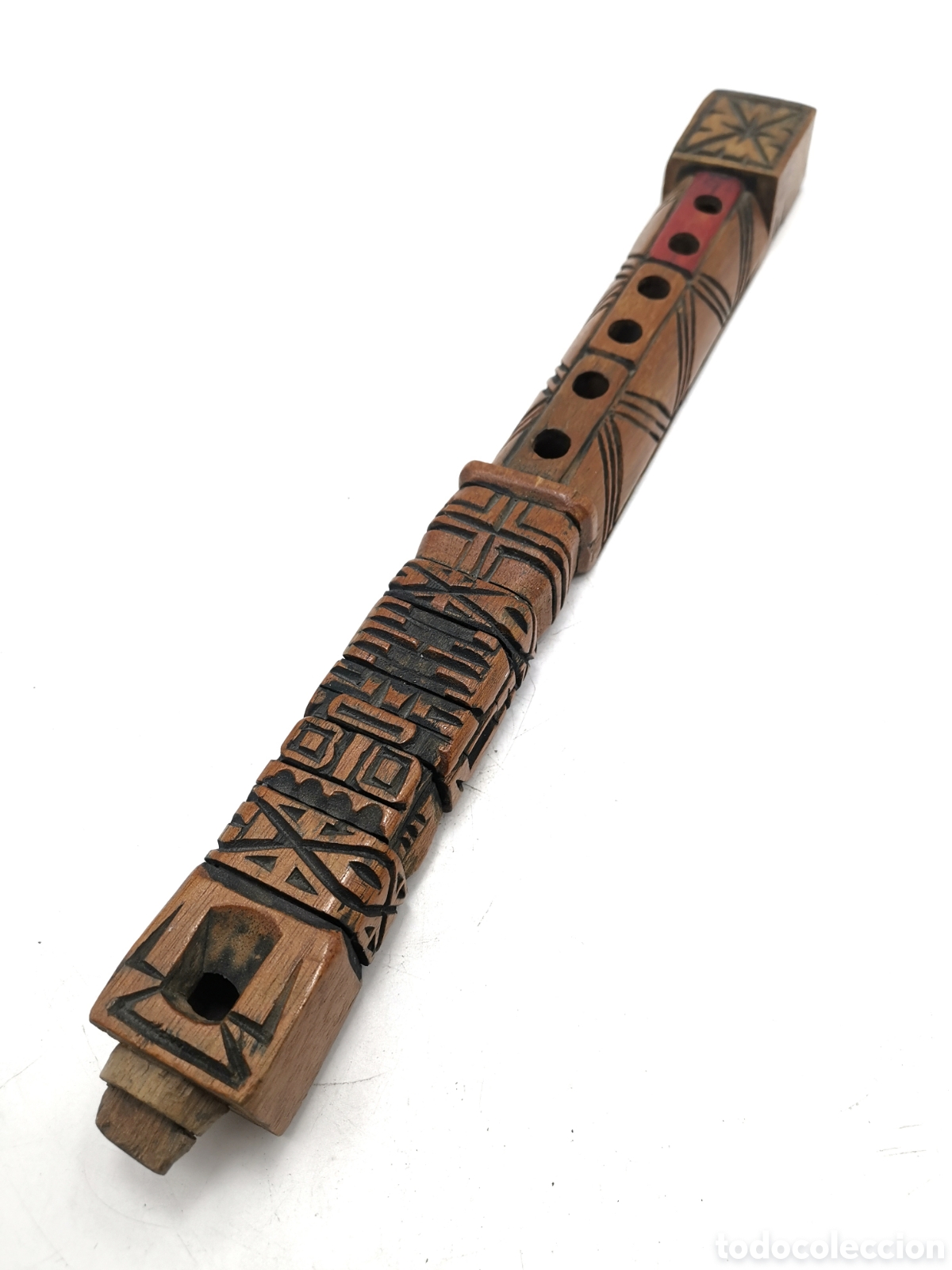 Antig&uuml;edades: PRECIOSA FLAUTA &Eacute;TNICA DE MADERA TALLADA