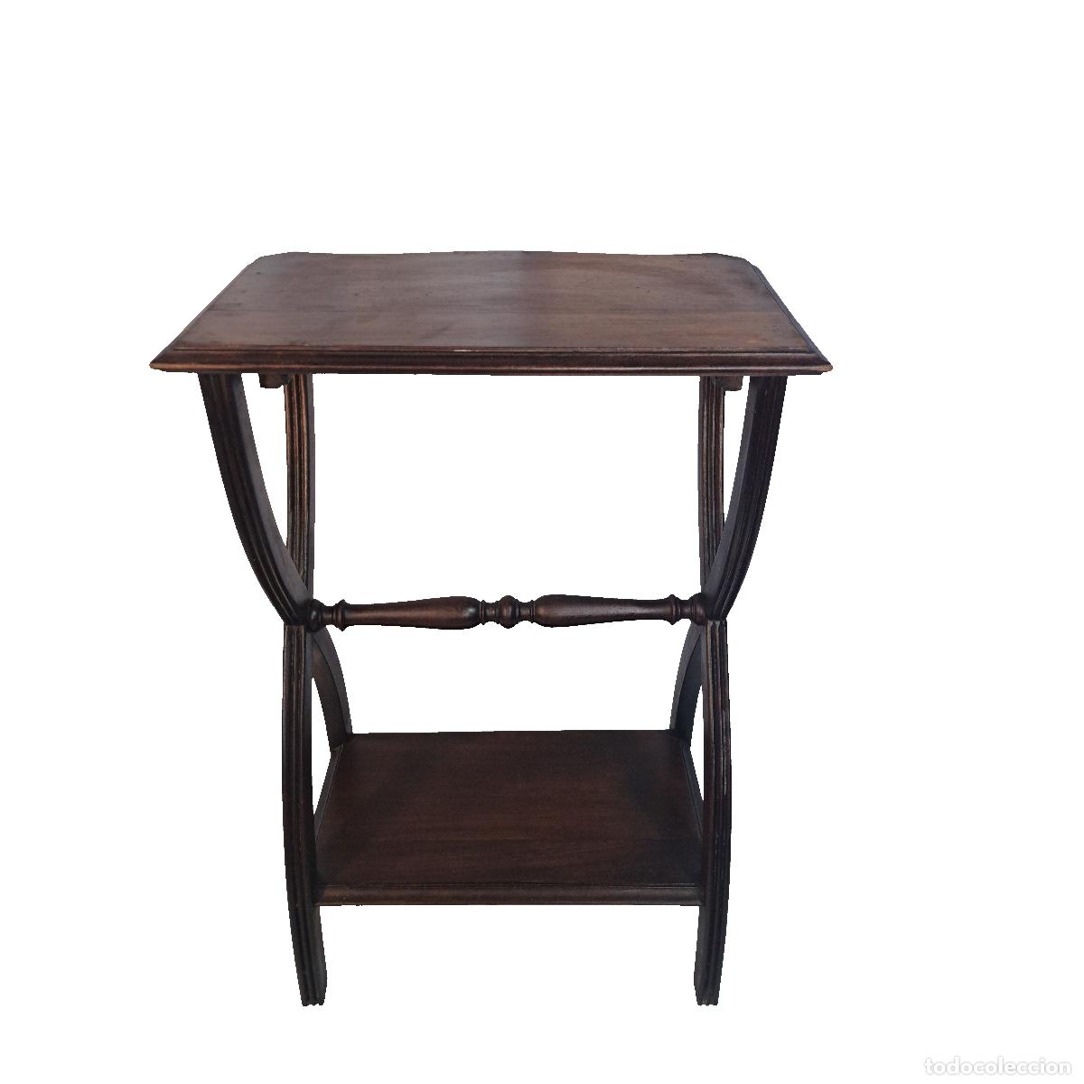 Antiquit&eacute;s: Mesa auxiliar antigua